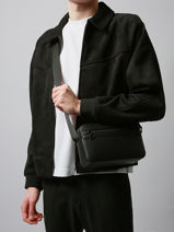 Cross Body Tas Monogram Tommy hilfiger Zwart monogram AM13837-vue-porte